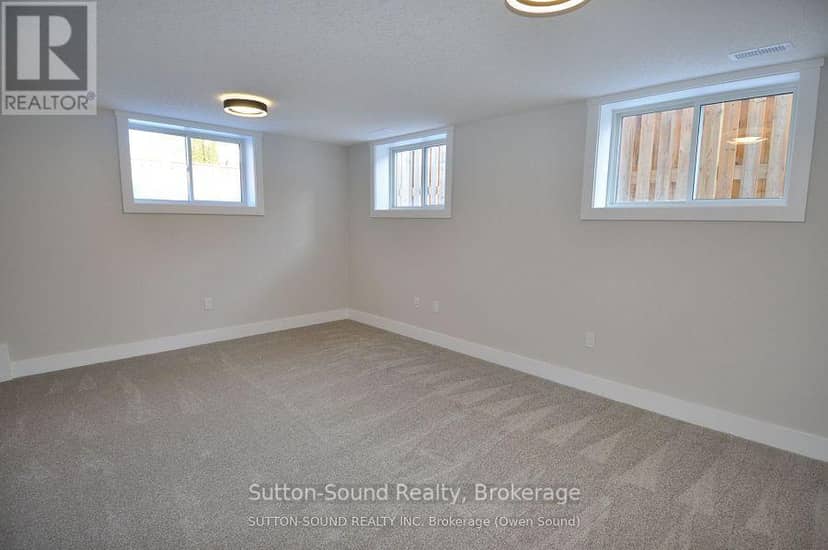 622 8th Street W — photo 24 of 29
