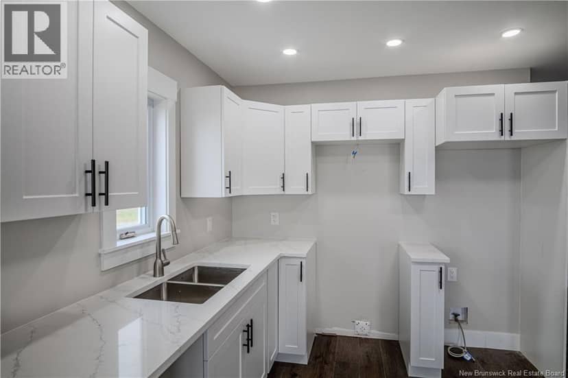53 Rockingstone Drive — photo 10 of 37