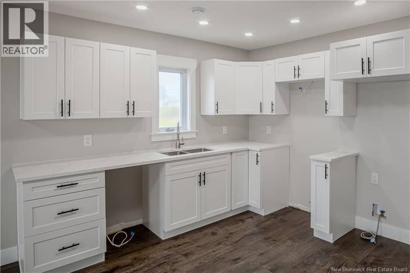 53 Rockingstone Drive — photo 8 of 37