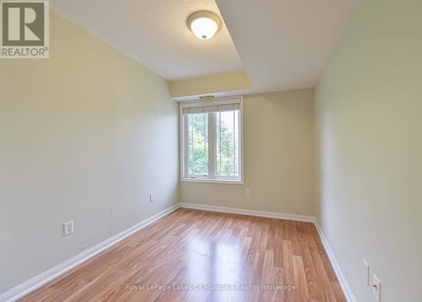 318 - 60 Mulligan Lane — photo 28 of 37