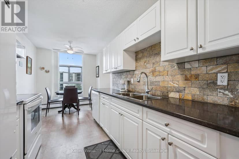 702 - 23 Woodlawn Road E — photo 10 of 40