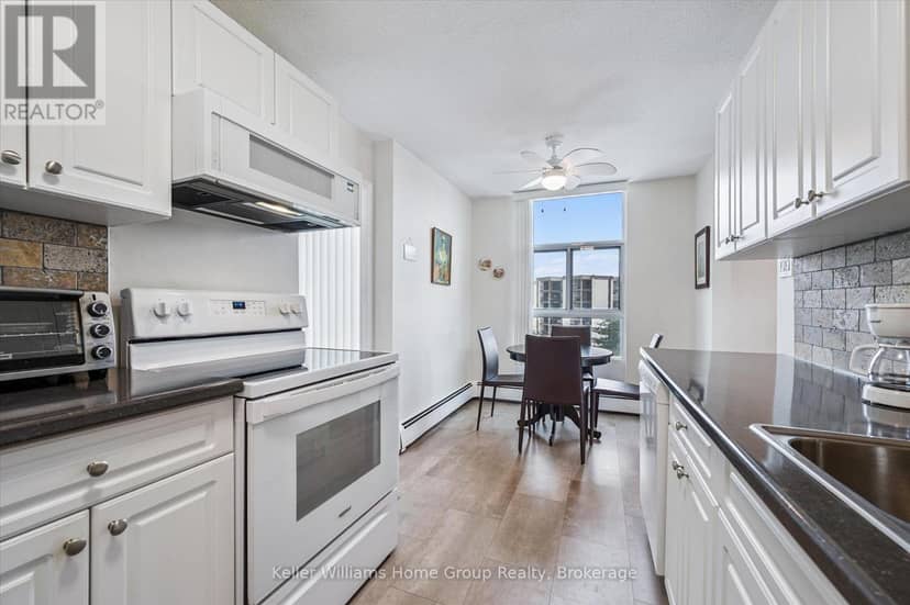 702 - 23 Woodlawn Road E — photo 11 of 40
