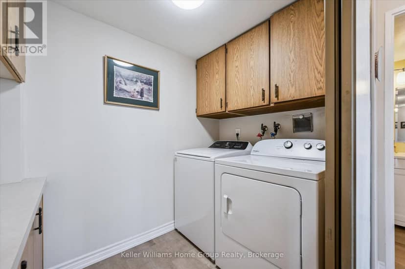 702 - 23 Woodlawn Road E — photo 27 of 40