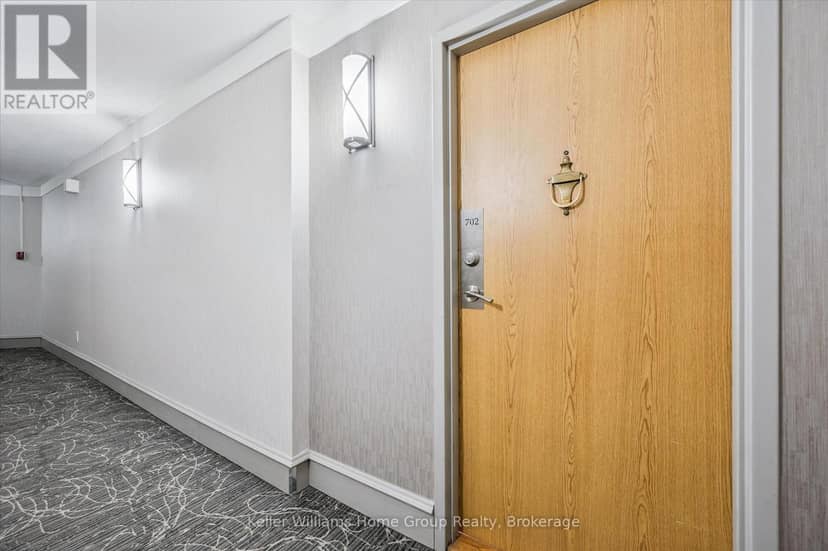 702 - 23 Woodlawn Road E, Guelph, photo 7