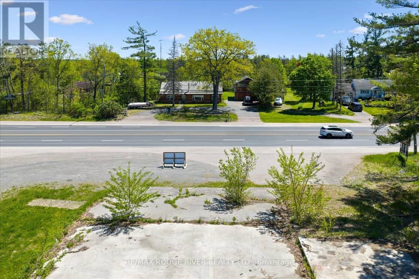 102405 Highway 7 — photo 3 of 8