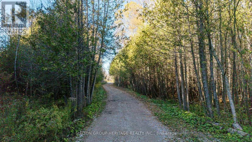 2490 Green Road — photo 16 of 39