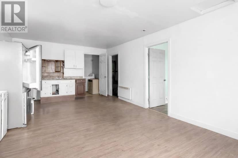1642 Brackley Point Road — photo 3 of 9
