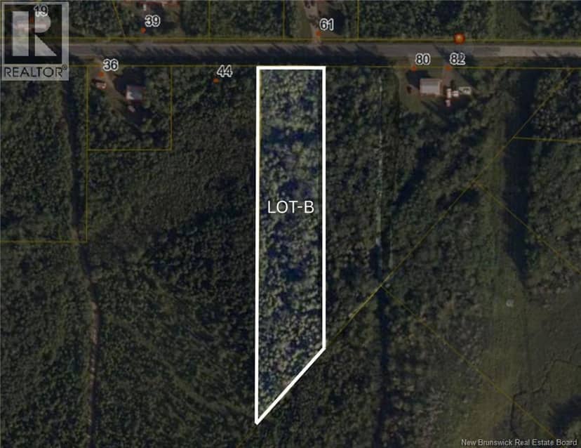 LOT B Saint Pierre — photo 1 of 5