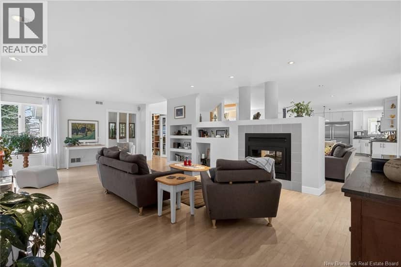 353 Lavoie Street — photo 9 of 40