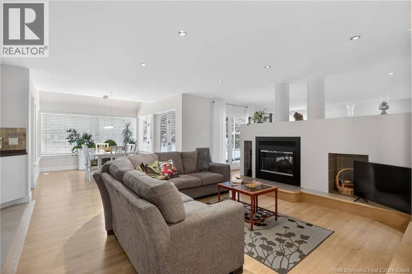 353 Lavoie Street — photo 10 of 40