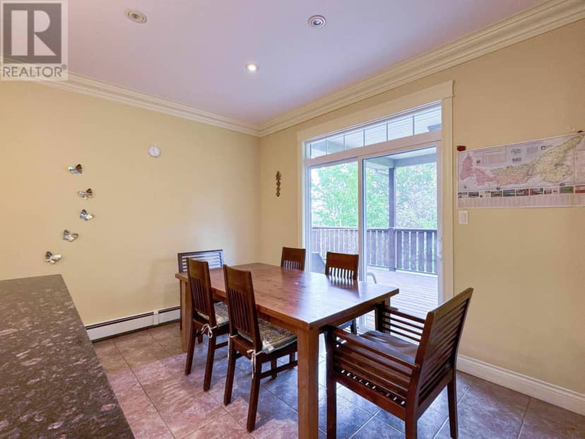 41 Southampton Drive — photo 11 of 31
