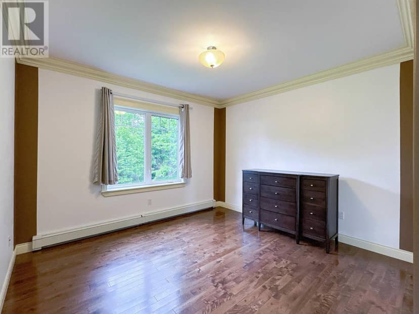 41 Southampton Drive — photo 21 of 31