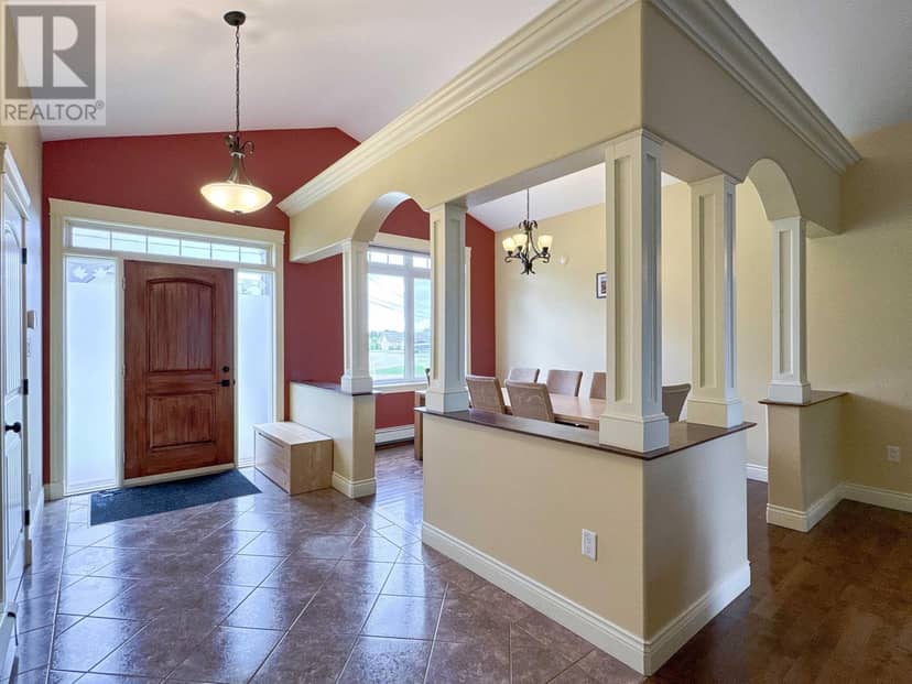 41 Southampton Drive — photo 6 of 31