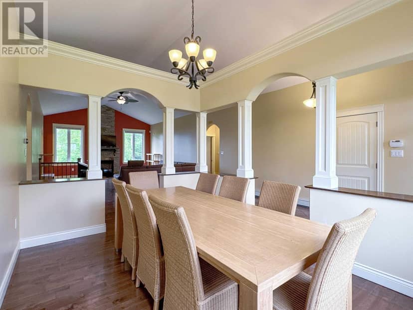 41 Southampton Drive — photo 8 of 31