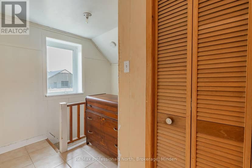 1047 McCrea Road — photo 19 of 40