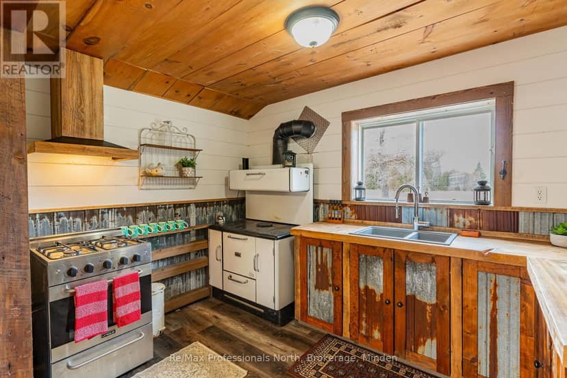 1047 McCrea Road — photo 9 of 40