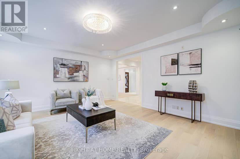125 Kingsdale Avenue — photo 14 of 40