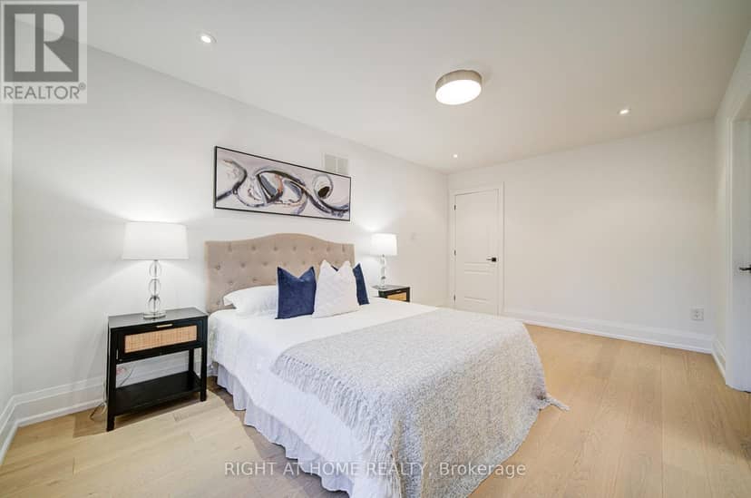 125 Kingsdale Avenue — photo 38 of 40