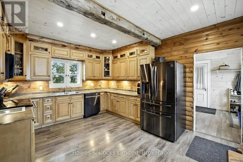 6404 County Road 30 — photo 16 of 40