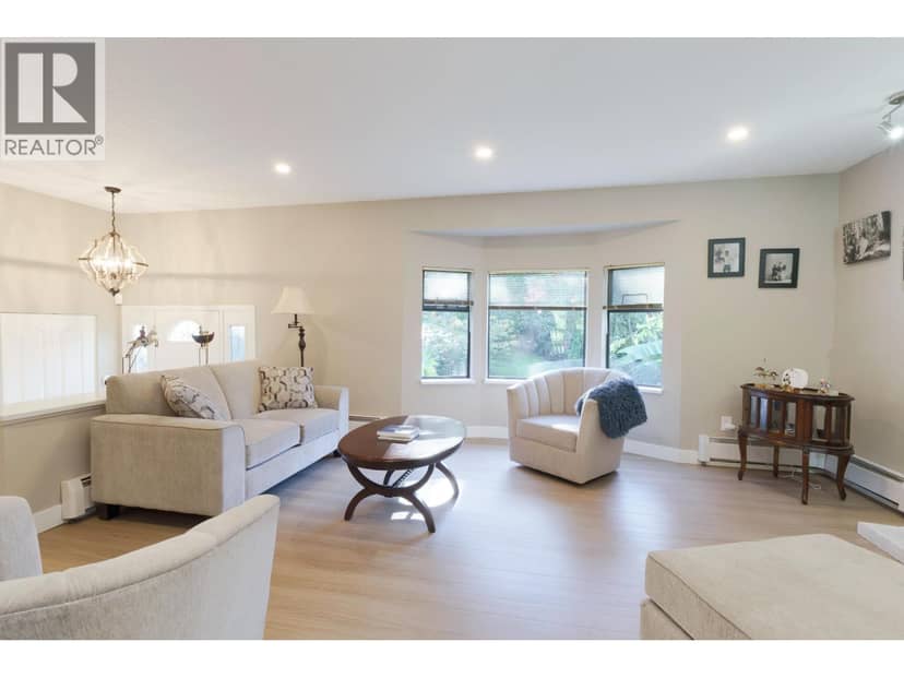 2475 NORCREST COURT, Burnaby, photo 3