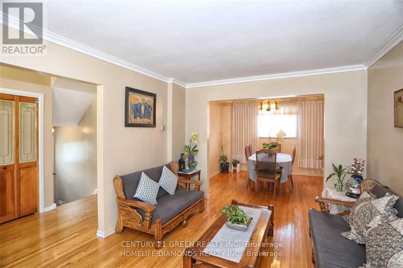 35 York Street — photo 7 of 17