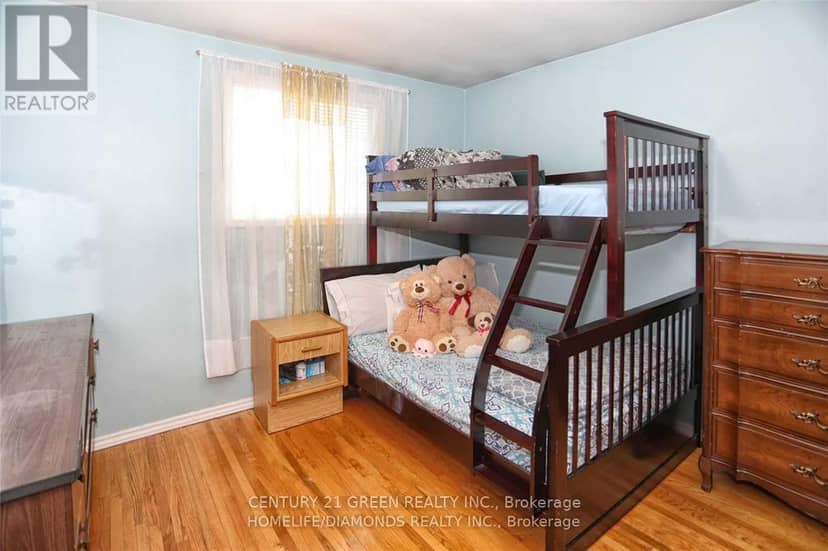 35 York Street — photo 9 of 17