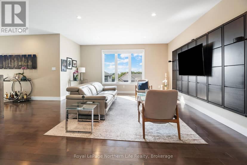 5 Zephyr Heights — photo 12 of 40