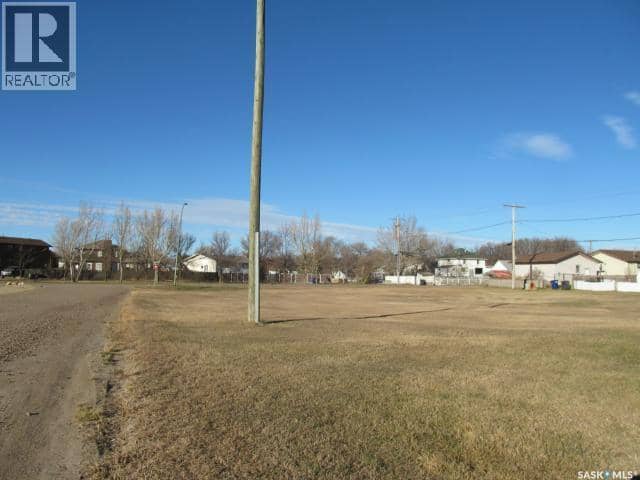 490 5th STREET W — photo 4 of 5