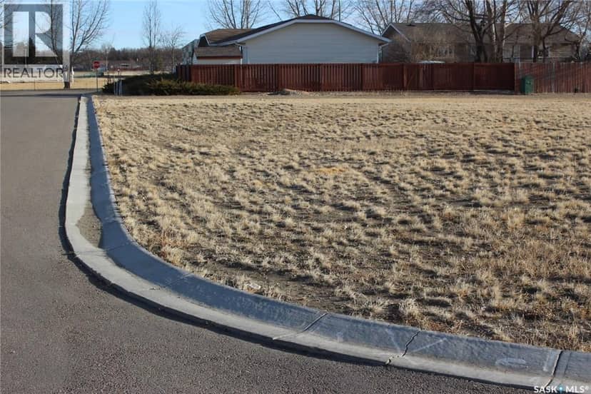 770 Kelly DRIVE — photo 11 of 12
