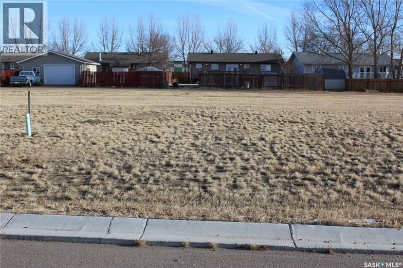750 Kelly DRIVE — photo 3 of 7