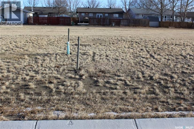 750 Kelly DRIVE — photo 4 of 7