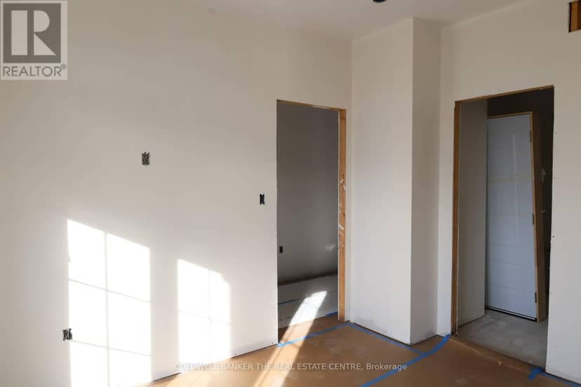4 Fisher Road — photo 5 of 22