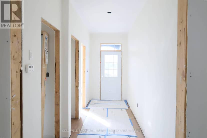 4 Fisher Road — photo 8 of 22