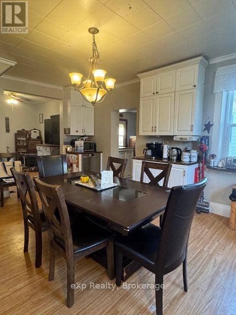 120 3rd Avenue SW — photo 4 of 23