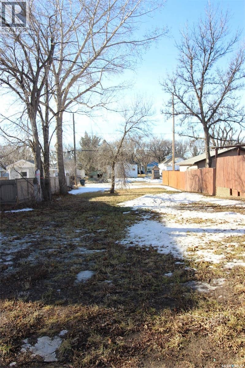 347 4th STREET E, Shaunavon, photo 4