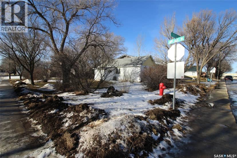 605 3rd STREET W, Shaunavon
