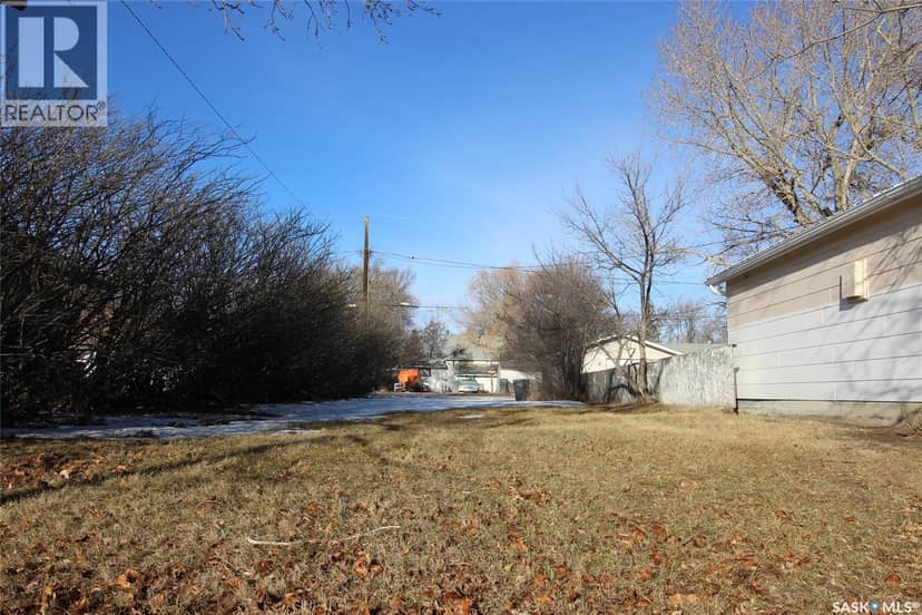 289 2nd AVENUE E, Shaunavon, photo 2