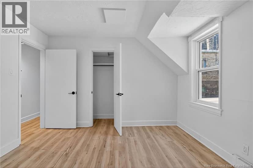 267 Lutz — photo 24 of 37
