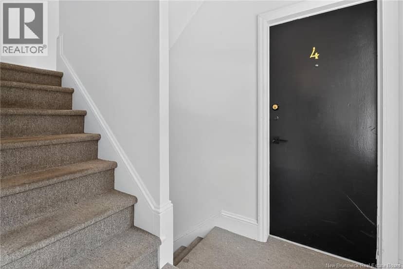 267 Lutz — photo 29 of 37