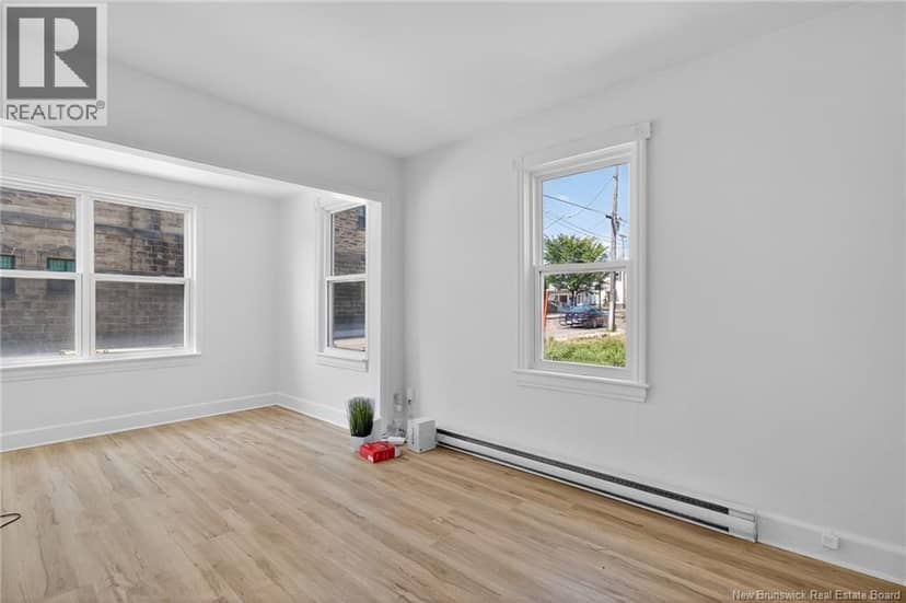 267 Lutz — photo 35 of 37