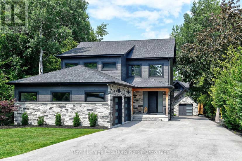 74 Arthur Street E — photo 1 of 40