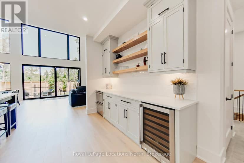 74 Arthur Street E — photo 14 of 40