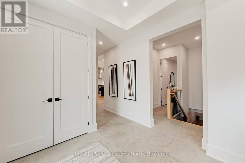74 Arthur Street E — photo 4 of 40
