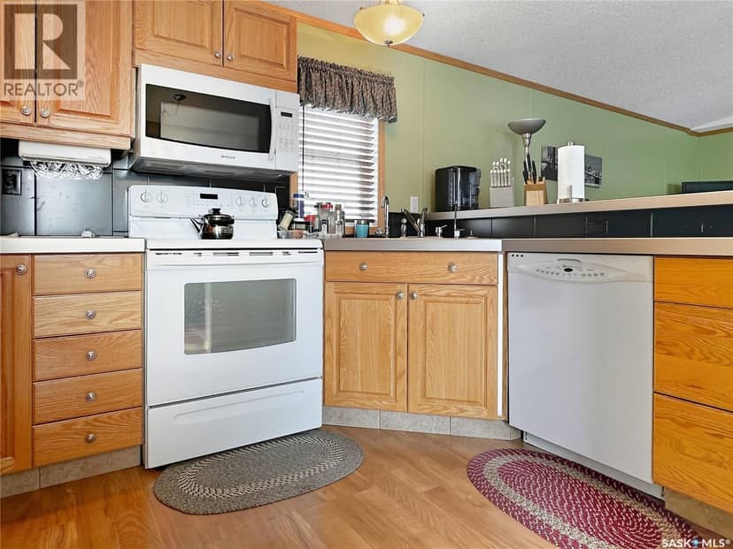 6 Highland AVENUE, Jackfish Lake, photo 7