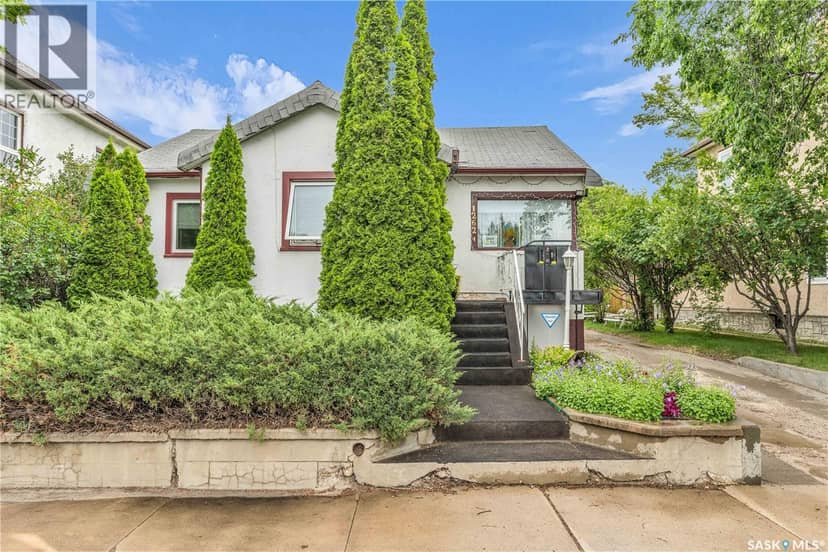 1262 103rd STREET, North Battleford
