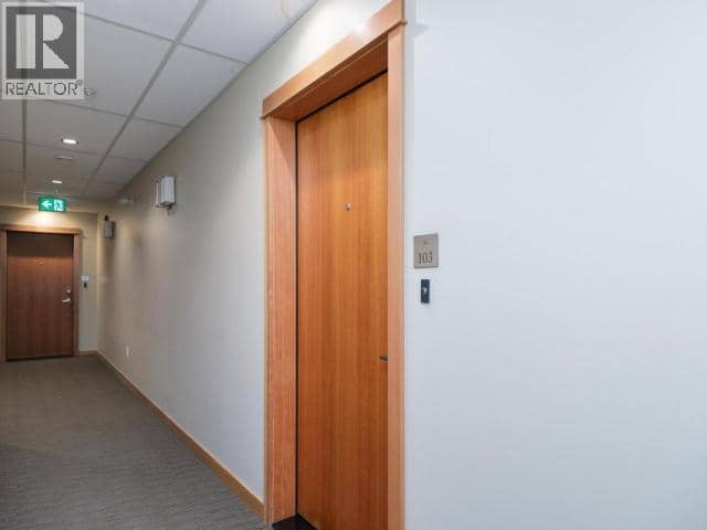 103-32 Waterfront Place — photo 17 of 23