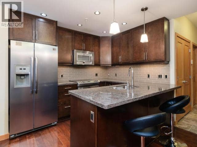 103-32 Waterfront Place — photo 9 of 23