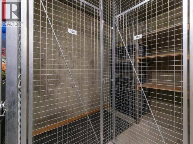 103-32 Waterfront Place — photo 18 of 23