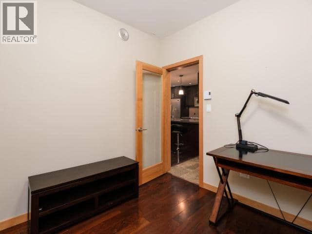 103-32 Waterfront Place — photo 11 of 23