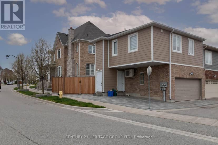 107 Lawrence Pilkington Avenue — photo 1 of 4